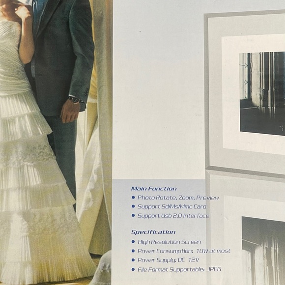 Digital Photo Frame - Picture 2 of 6